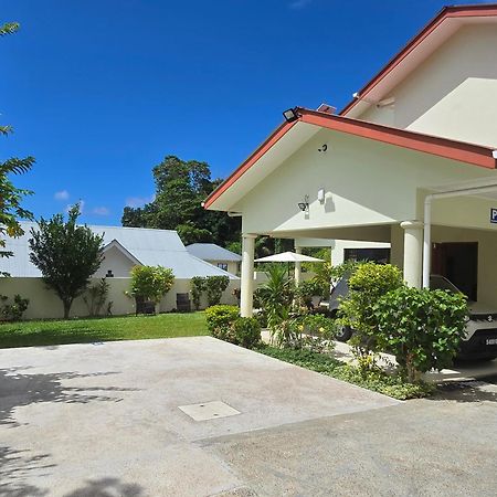 Emma'S Guest House And Self-Catering Au Cap Екстериор снимка