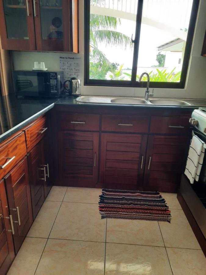 Emma'S Guest House And Self-Catering Au Cap Екстериор снимка
