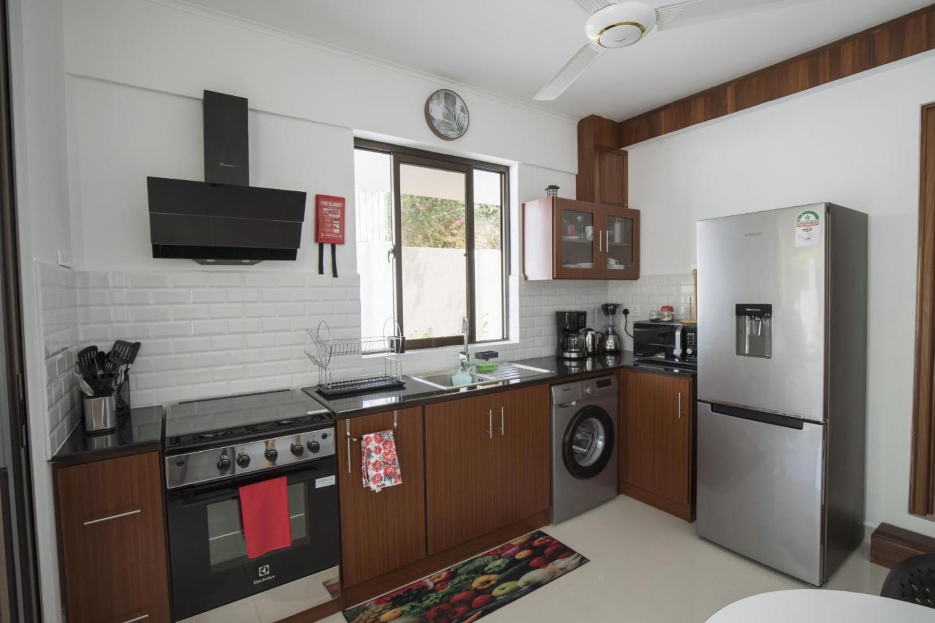 Emma'S Guest House And Self-Catering Au Cap Екстериор снимка